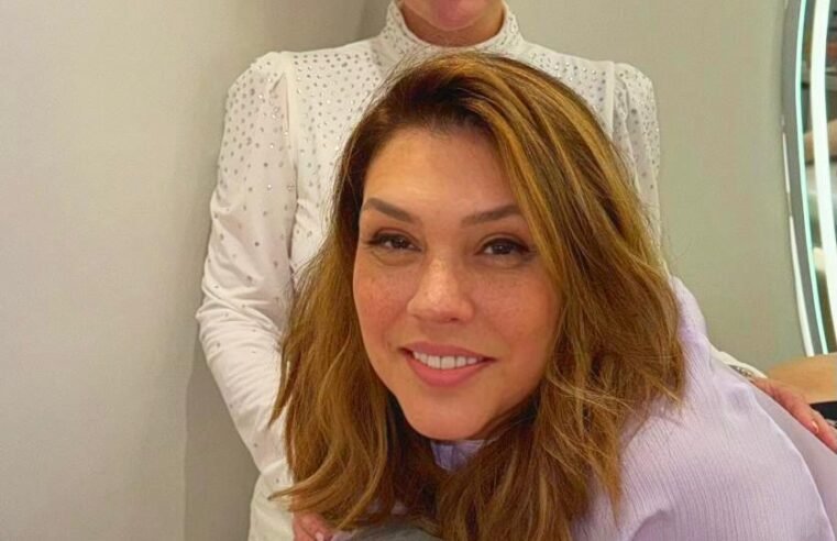 Simony faz protocolo exclusivo de Glúteo Bloom®️ com a Dra. Carla Caixeta